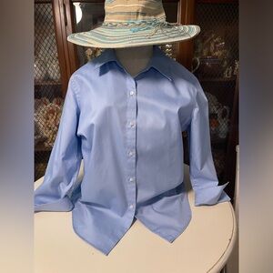 Liz Claiborne 100% Cotton Light Blue Button front shirt